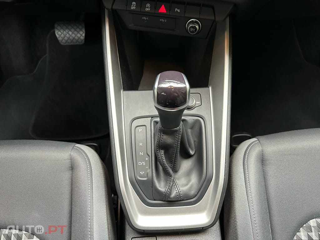 Audi A1 30 TFSI S line S tronic