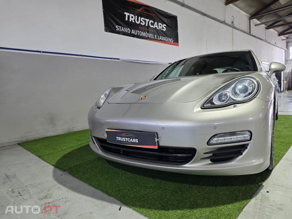 Porsche Panamera S Hybrid