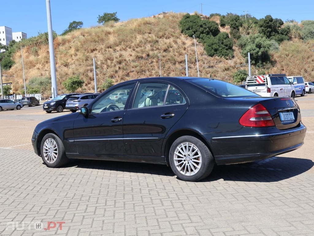 Mercedes-Benz E 220 CDI Elegance