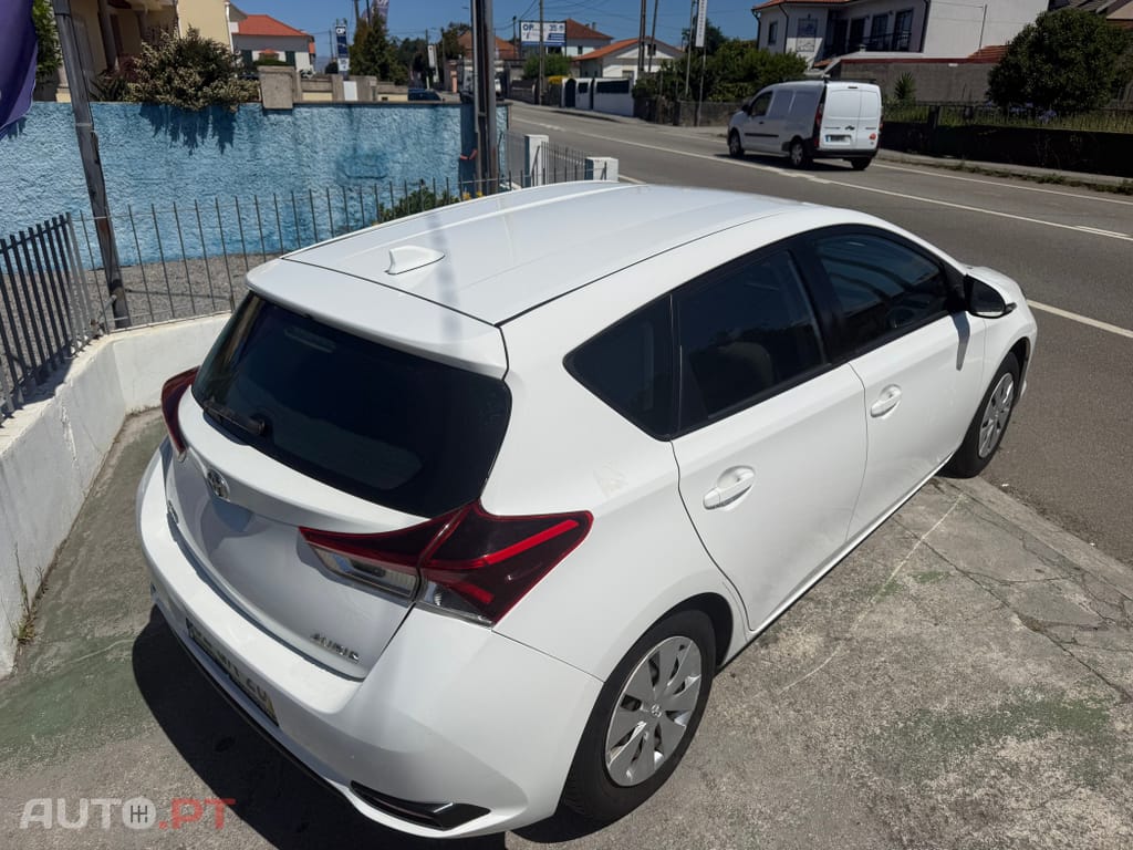 Toyota Auris 1.4 D-4D