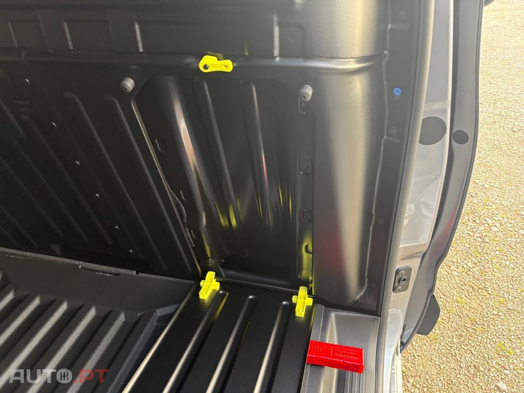 Opel Combo 1.5 Blue Hdi EAT6