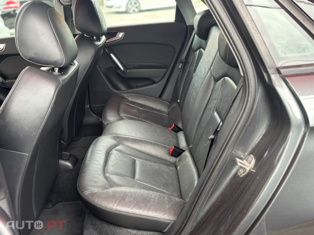 Audi A1 1.6 TDi S-line S-tronic