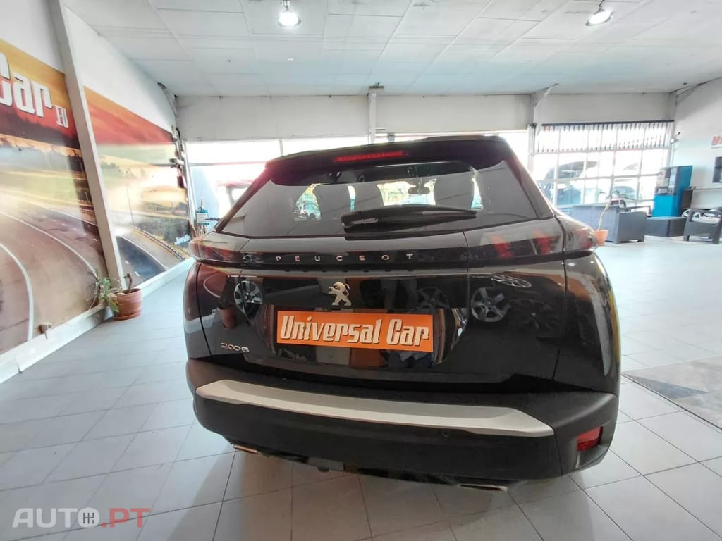 Peugeot 2008 1.2 PureTech Allure Pack
