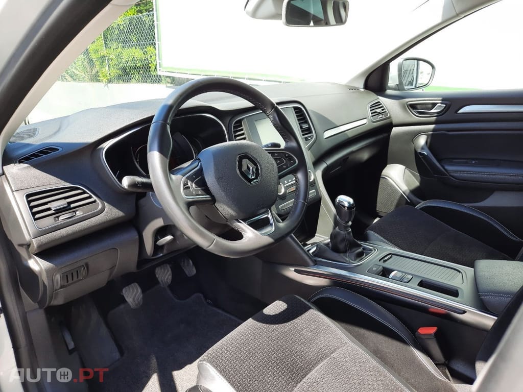 Renault Mégane 1.5 DCI Intens Full Extras