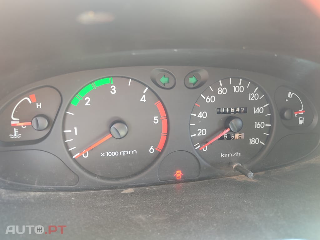 Hyundai H-1 Comercial