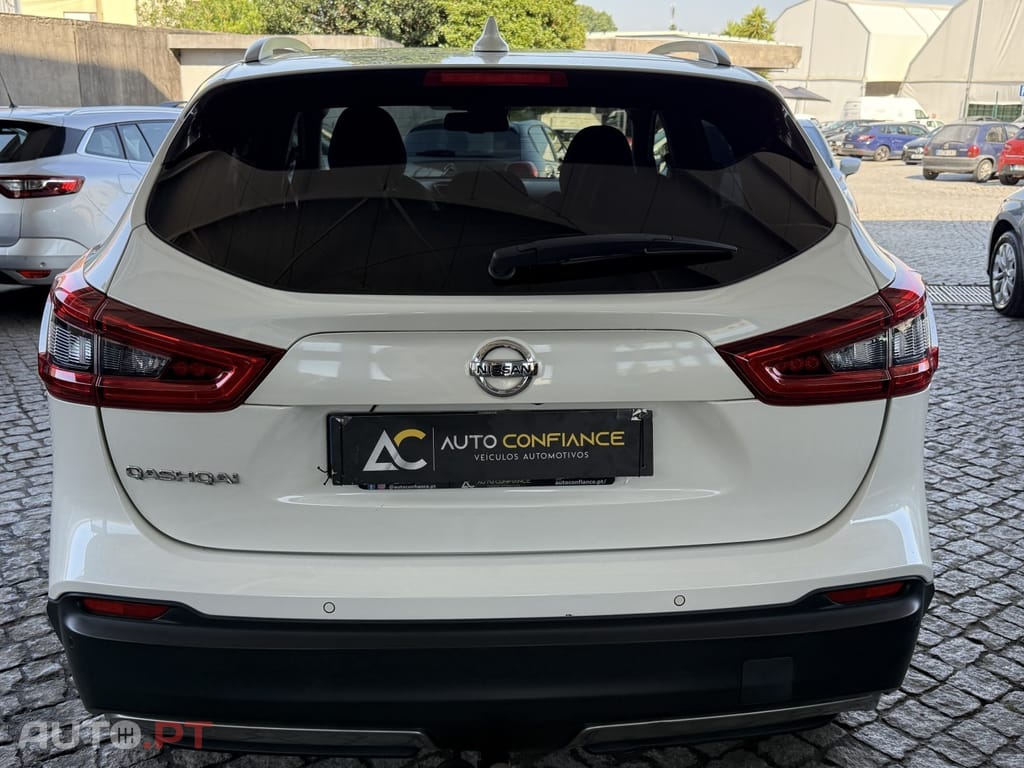 Nissan Qashqai 1.2 DIG-T N-Connecta