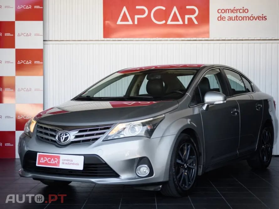 Toyota Avensis SD 2.0 D-4D Exclusive
