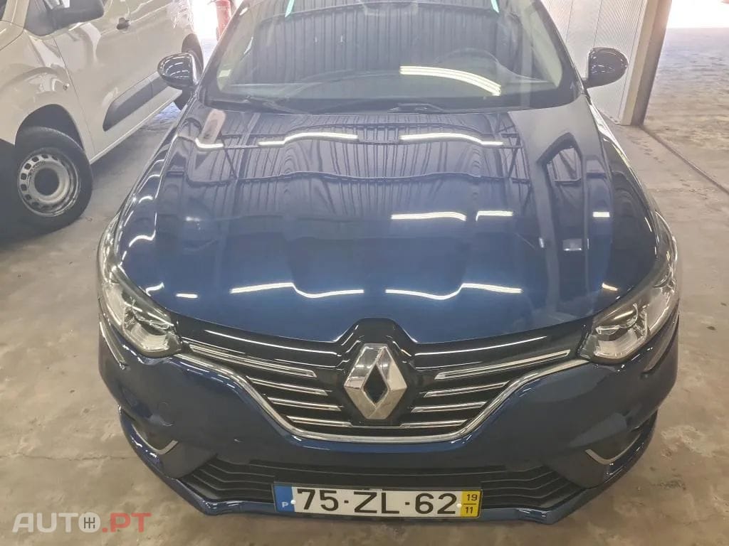 Renault Mégane Sport Tourer 1.5 Blue dCi Bose Edition