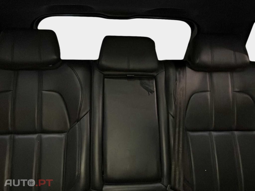 Land Rover Range Rover Sport 3.0 TDV6 HSE Dynamic