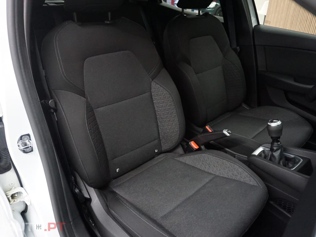 Renault Clio 1.0 TCe Intens Bi-Fuel