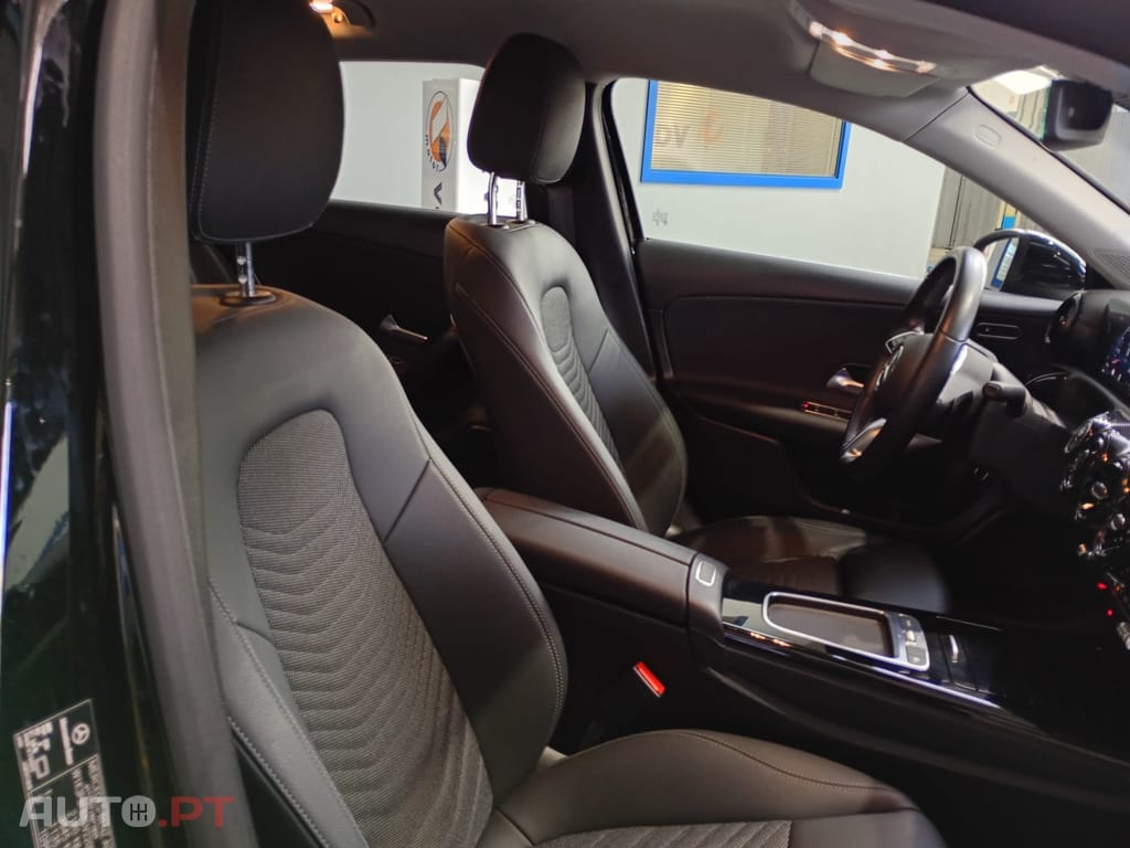 Mercedes-Benz A 250 e