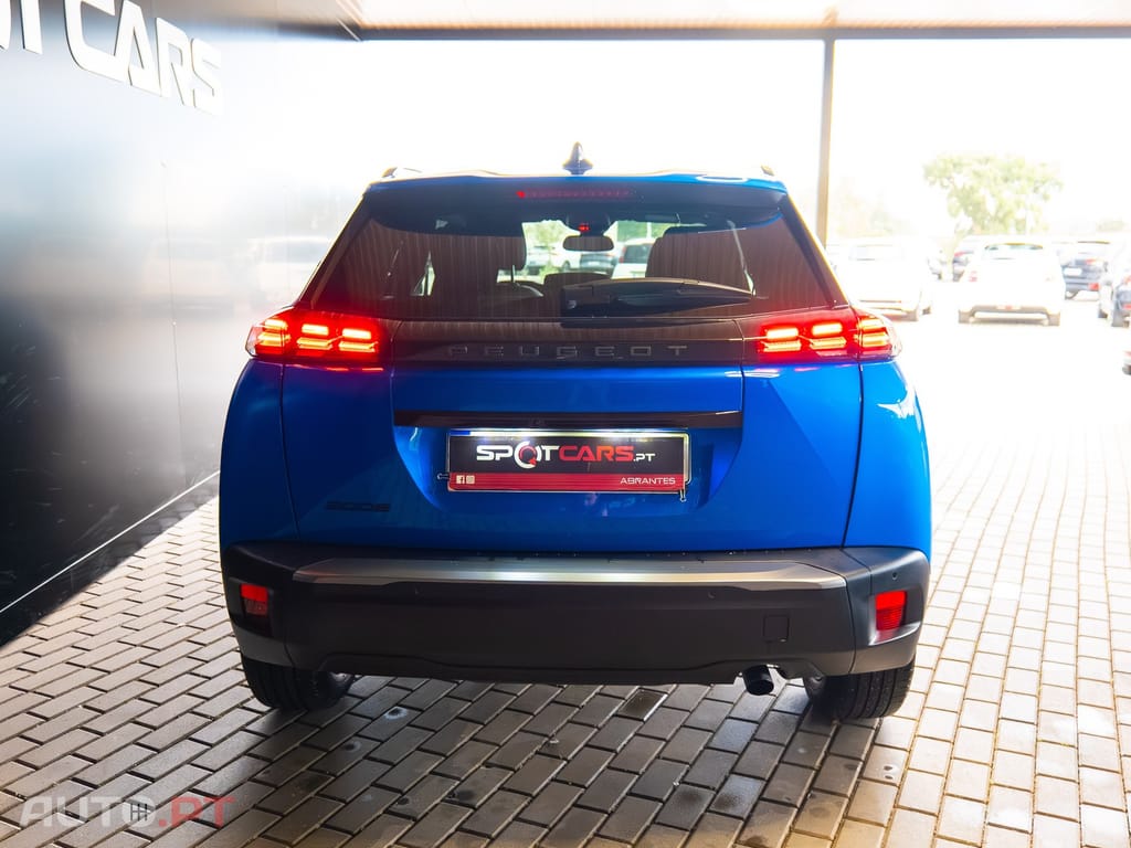 Peugeot 2008 1.2 PureTech Allure