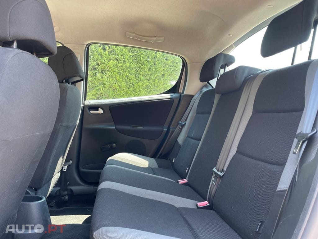 Peugeot 207 1.4 HDi Premium