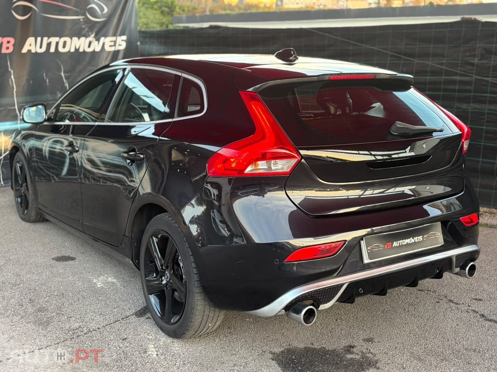 Volvo V40 1.6 D2 R-Design
