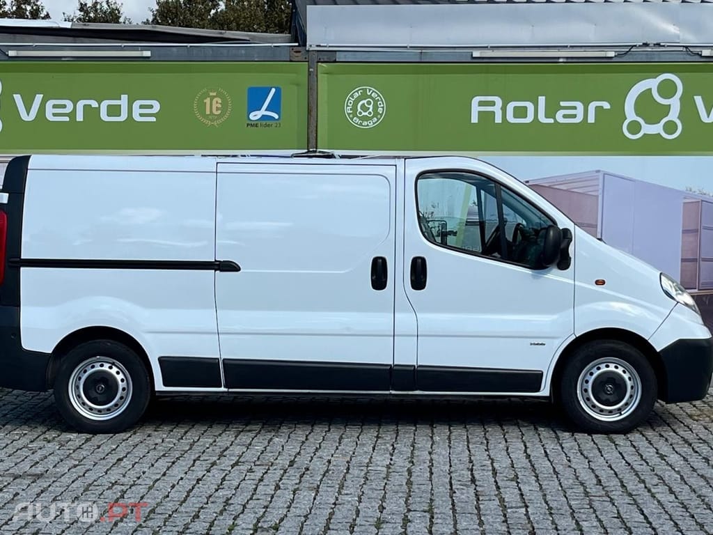 Opel Vivaro 2.0  115 CV   FRIGORIFIOCA