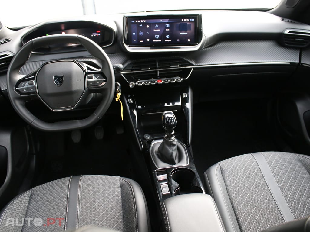 Peugeot 2008 1.2 PureTech Allure