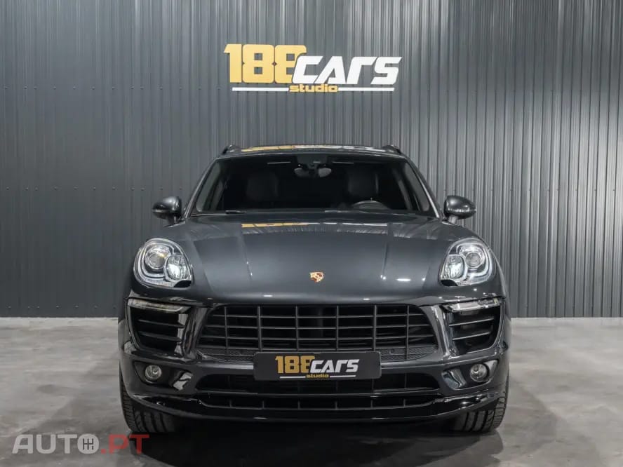 Porsche Macan PDK