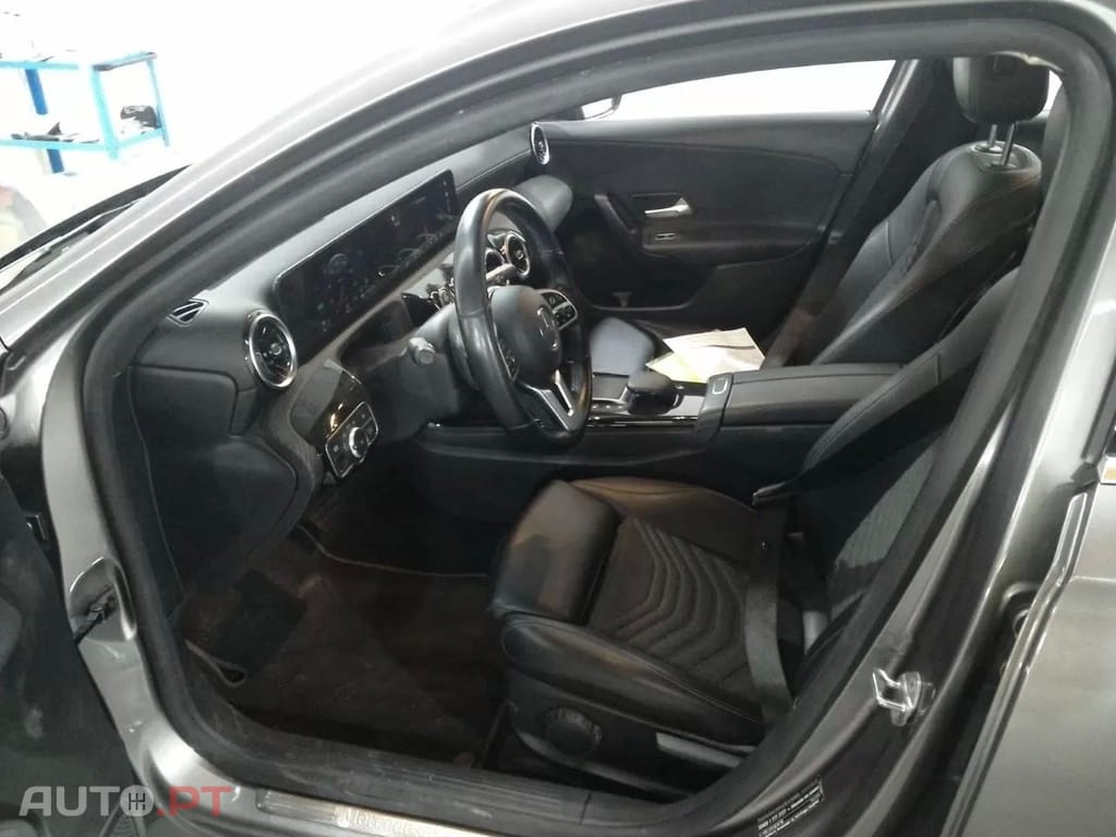 Mercedes-Benz A 250 e Style Plus