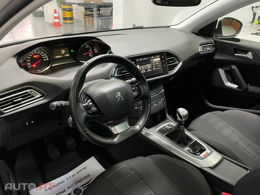 Peugeot 308 SW 1.6 e-HDi Allure J17