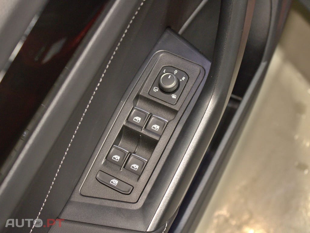 Volkswagen T-Roc 2.0 TDI R-Line DSG