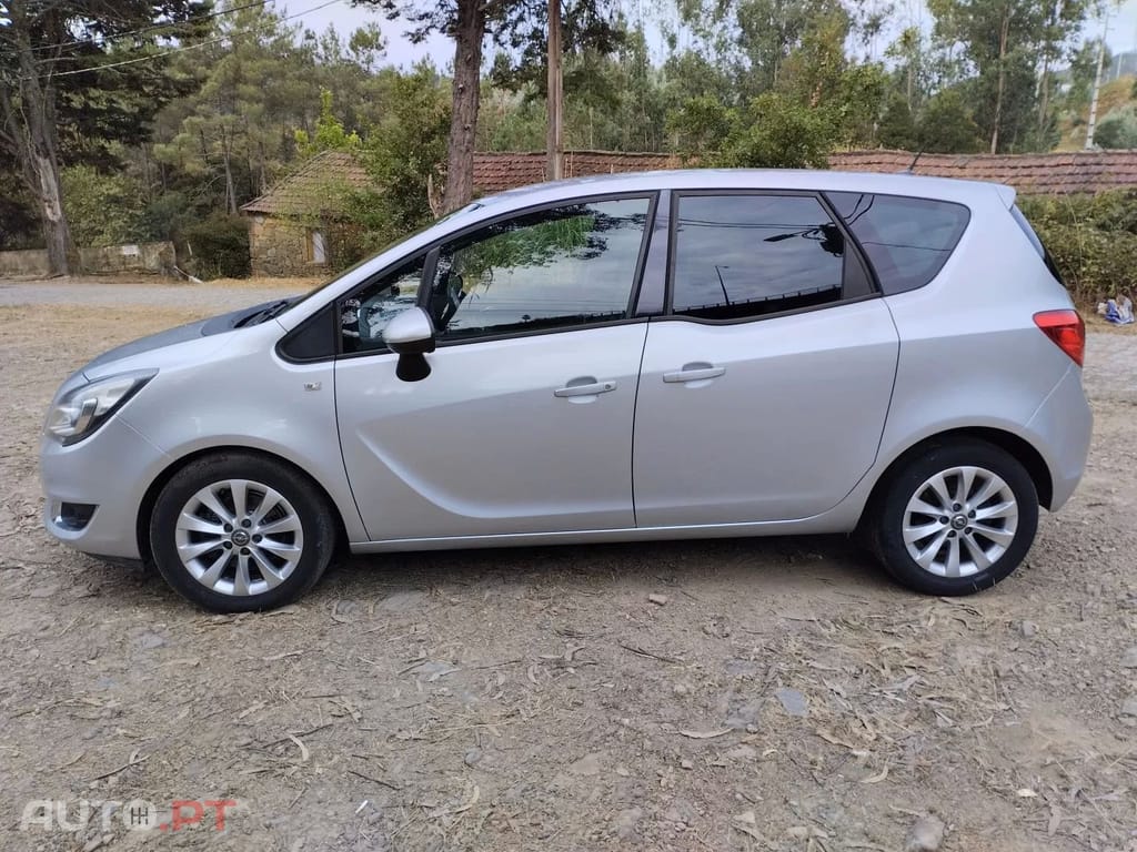 Opel Meriva 1.4 T FlexFluel