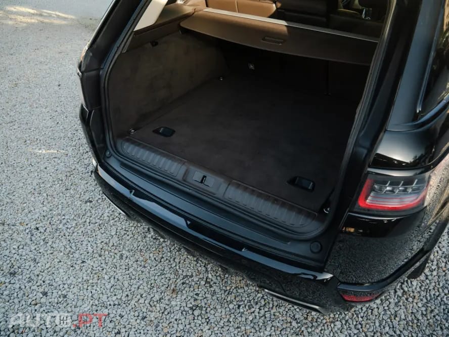 Land Rover Range Rover Sport SDV6 Black Edition