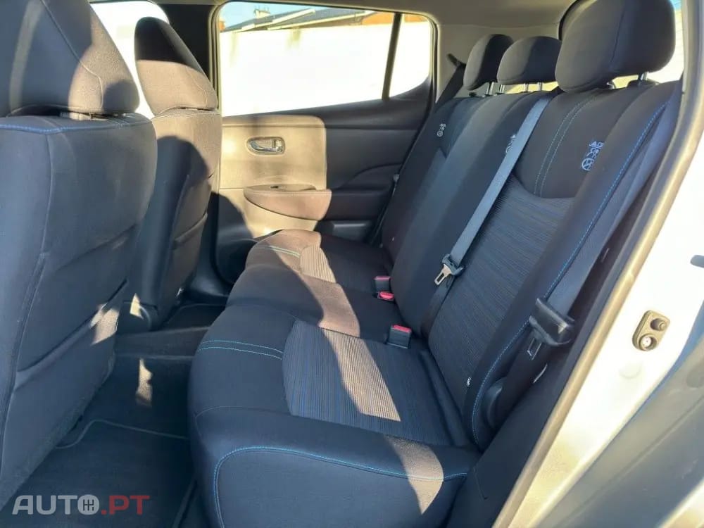 Nissan Leaf Tekna ProPilot Park