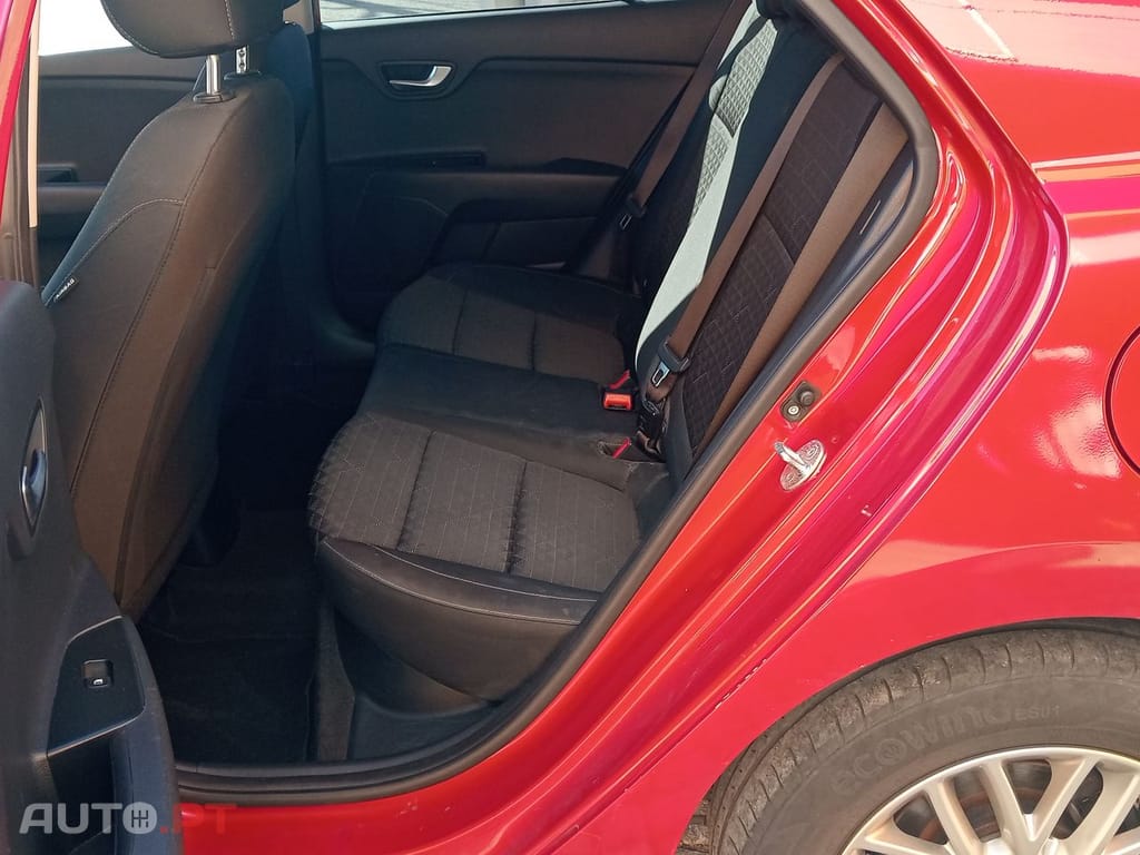 Kia Rio 1.0 T-GDi Wave