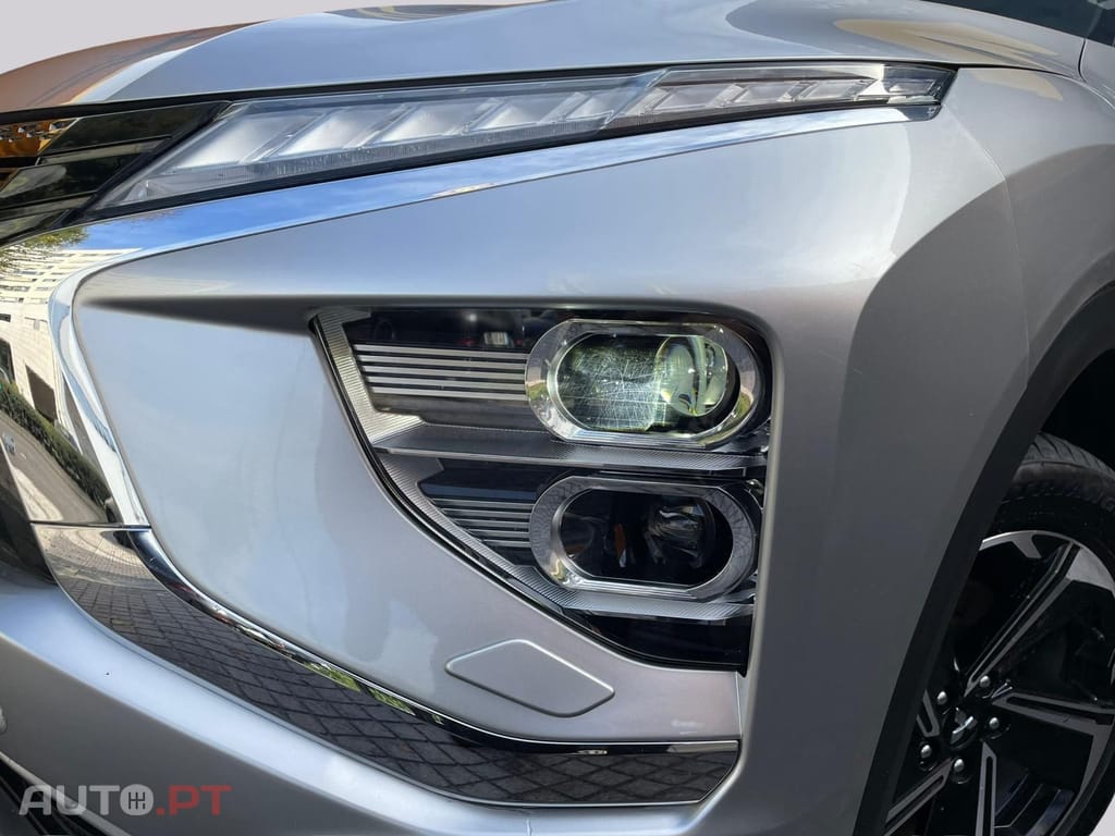 Mitsubishi Eclipse Cross 2.4 Plus Select 4WD hYBRID 