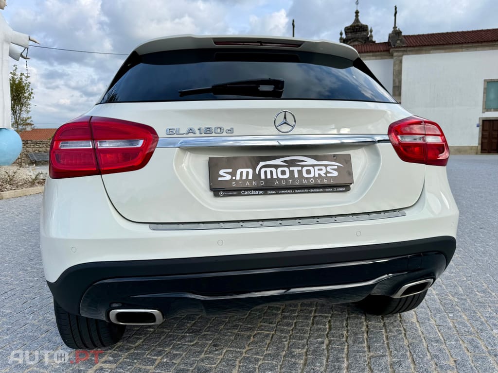 Mercedes-Benz GLA 180 d Style