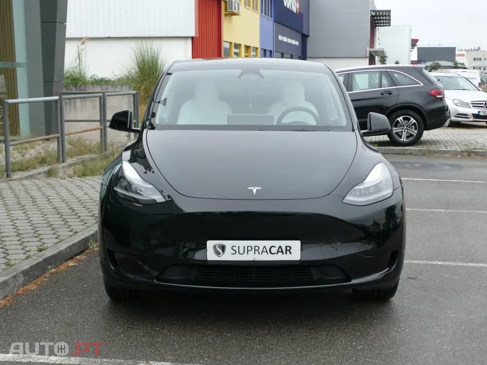 Tesla Model Y Tração Traseira