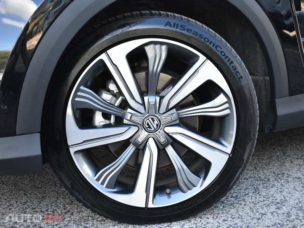MG Marvel R 70 kWh AWD Performance