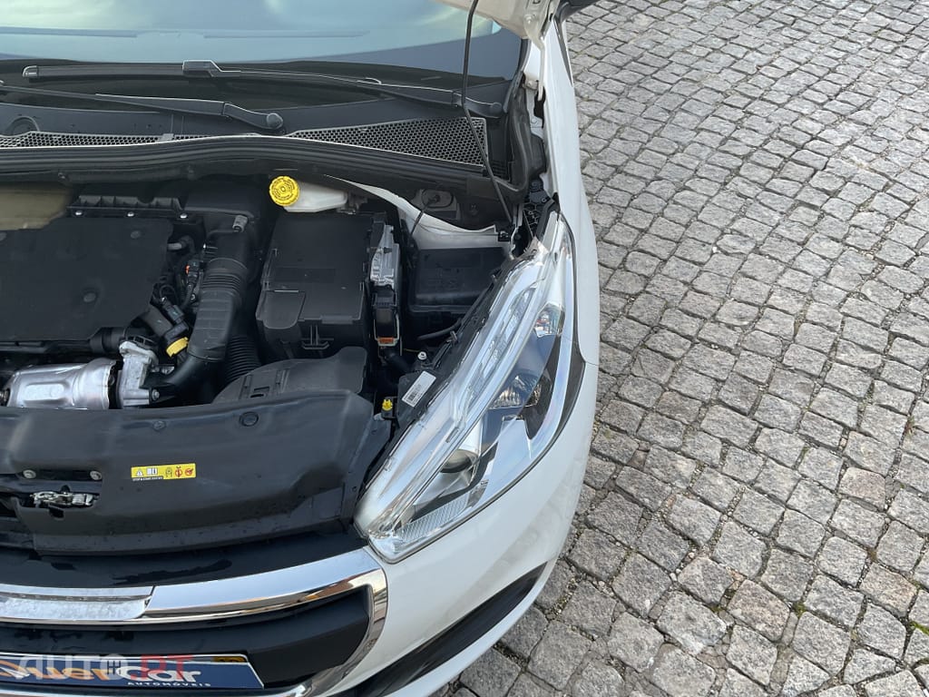 Peugeot 208 1.6 BlueHDi Active