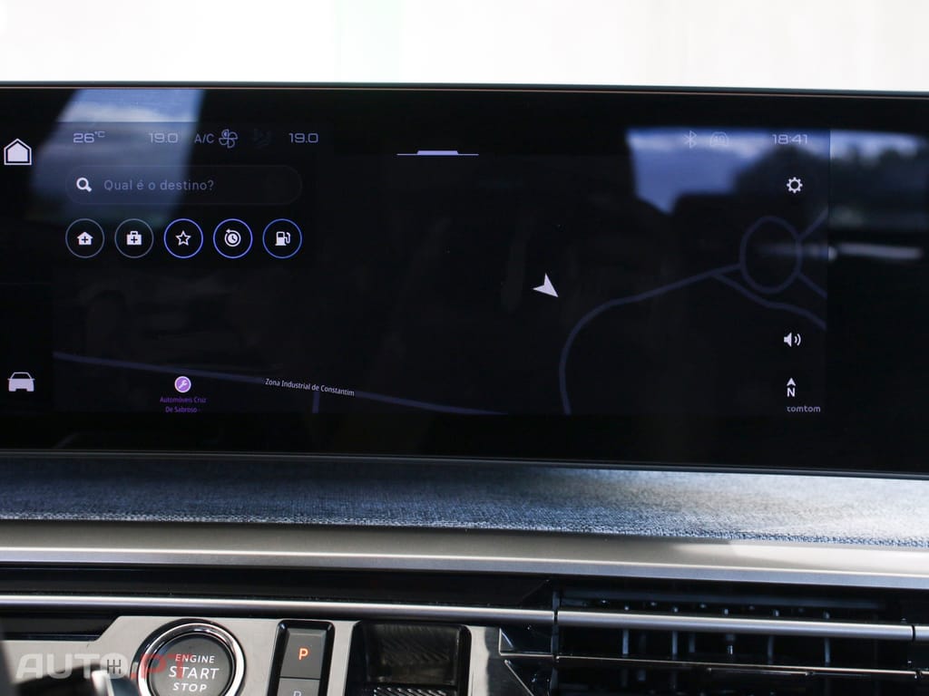 Peugeot 3008 1.2 Hybrid Allure e-DCS6