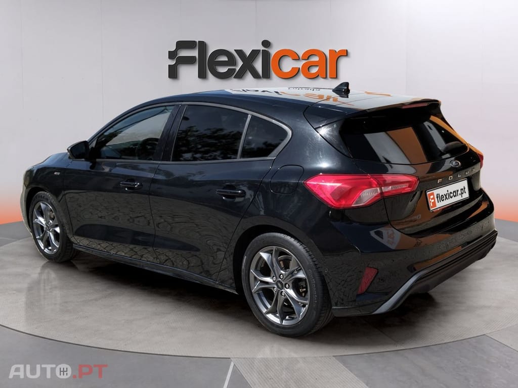 Ford Focus 1.0 EcoBoost MHEV ST-Line