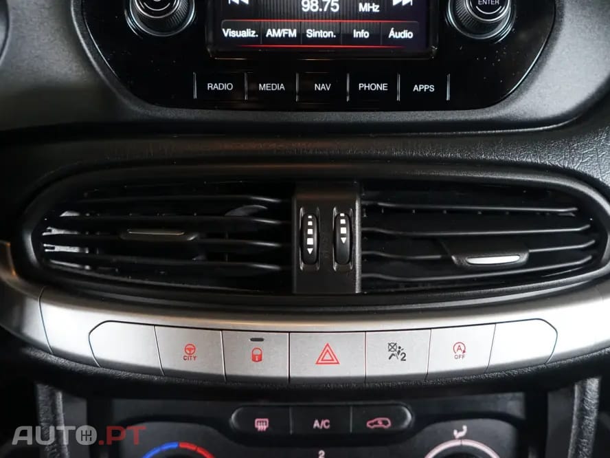 Fiat Tipo 1.3 M-Jet Street