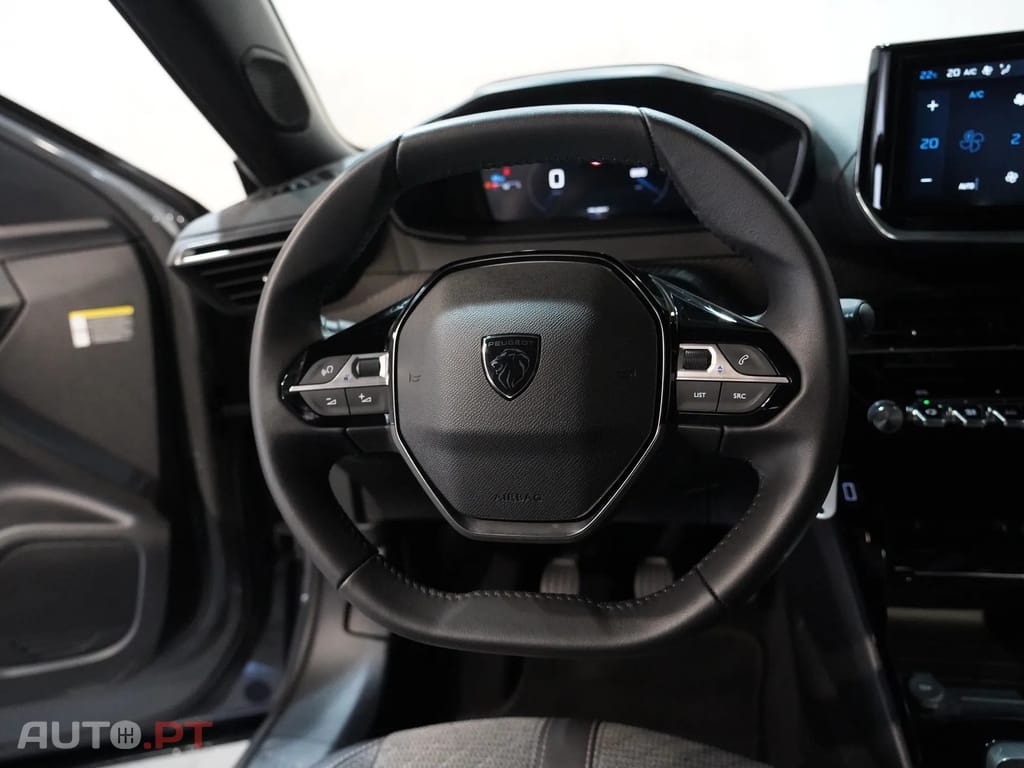 Peugeot 2008 1.2 PureTech Allure