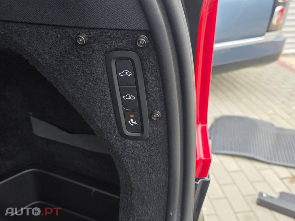 Volvo XC90 2.0 T8 PHEV Inscription AWD