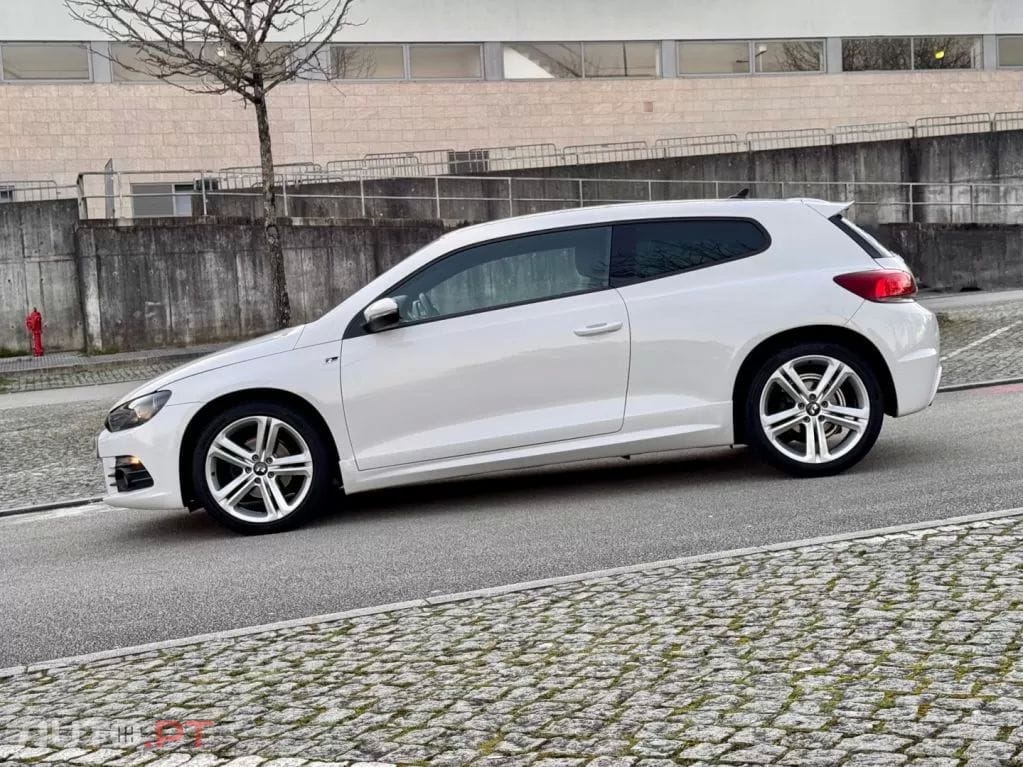 Volkswagen Scirocco 2.0 TDI R-Line