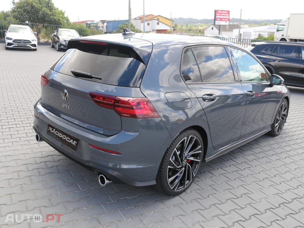 Volkswagen Golf 2.0 TSi GTi DSG Performance