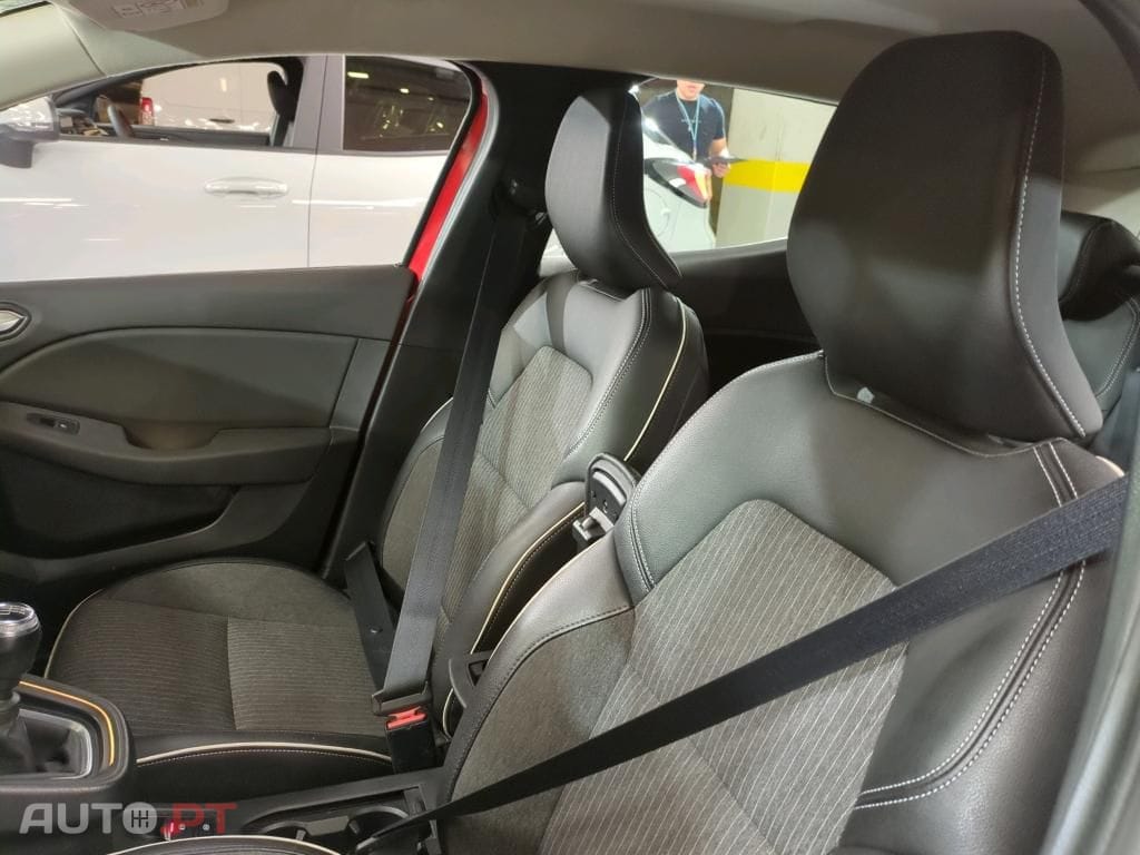 Renault Clio TCe 90 EVOLUTION