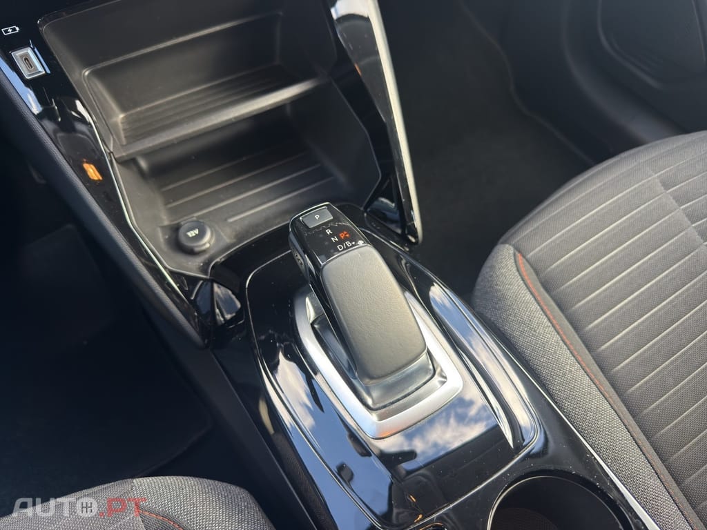 Peugeot E-208 50 kWh Active Pack