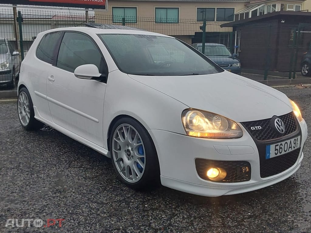 Volkswagen Golf 2.0 TDI R 170 cv