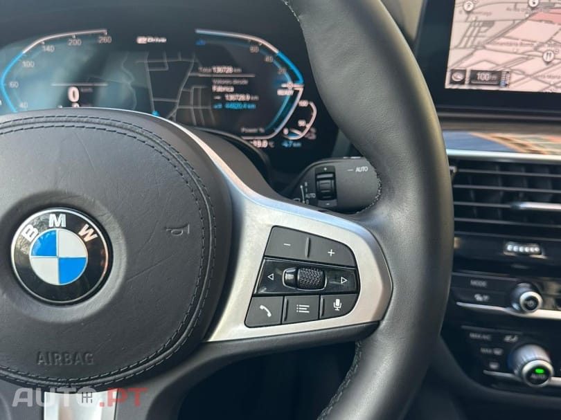 BMW 530 e Line Luxury