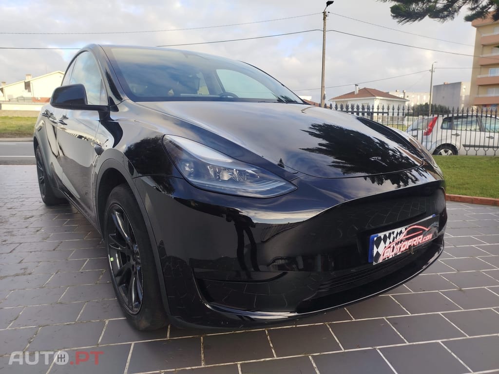 Tesla Model Y Tração Traseira