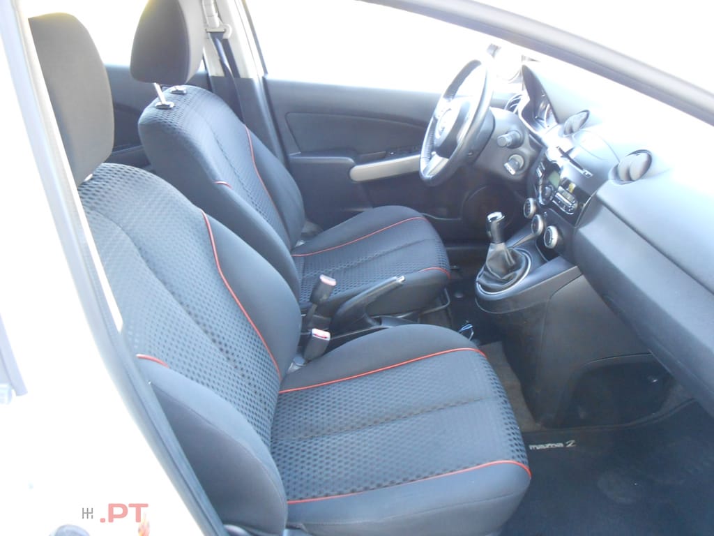 Mazda 2 1.3 I SPORT