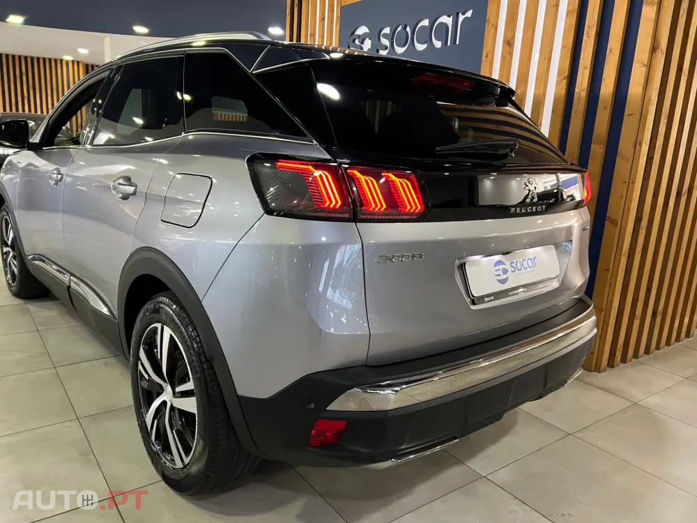 Peugeot 3008 1.6 Hybrid GT Pack e-EAT8