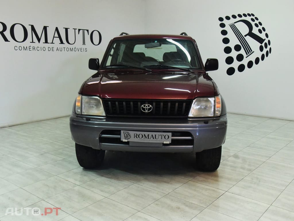 Toyota Land Cruiser 3.0 TD Pack 2
