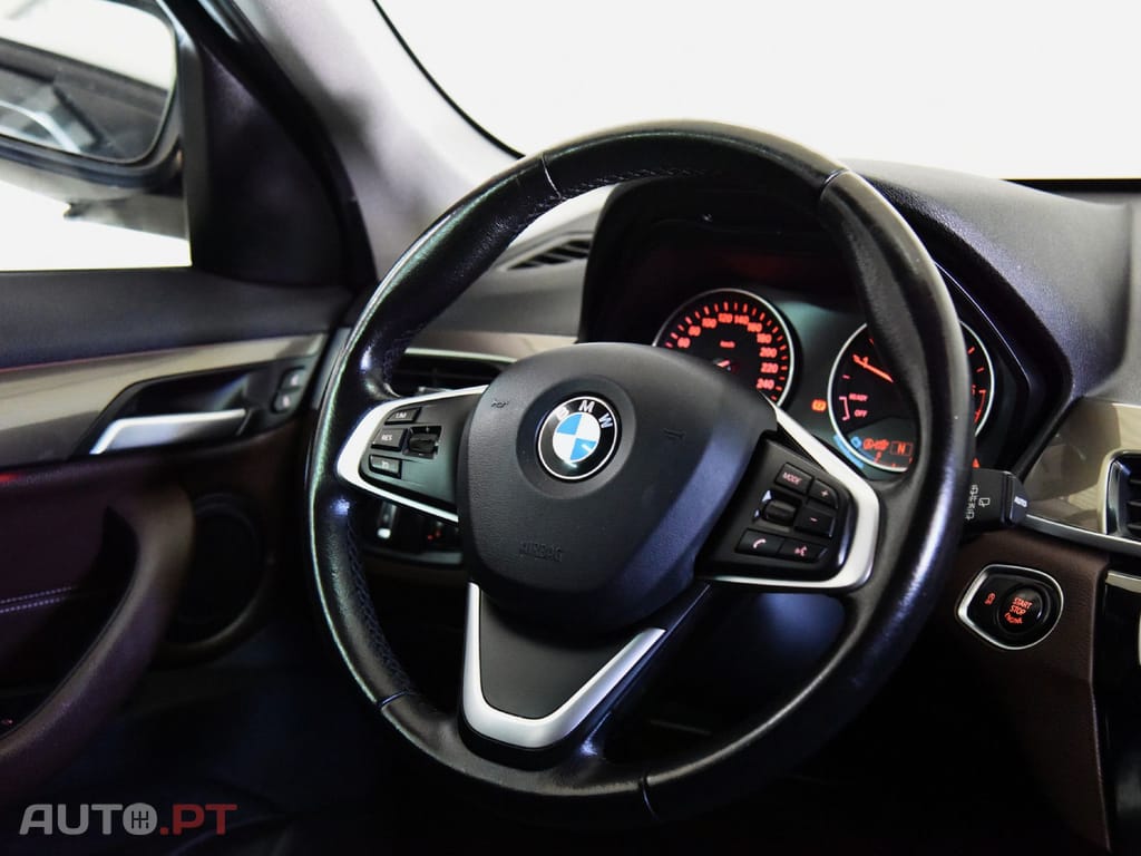 BMW X1 16d sDrive Line xLine