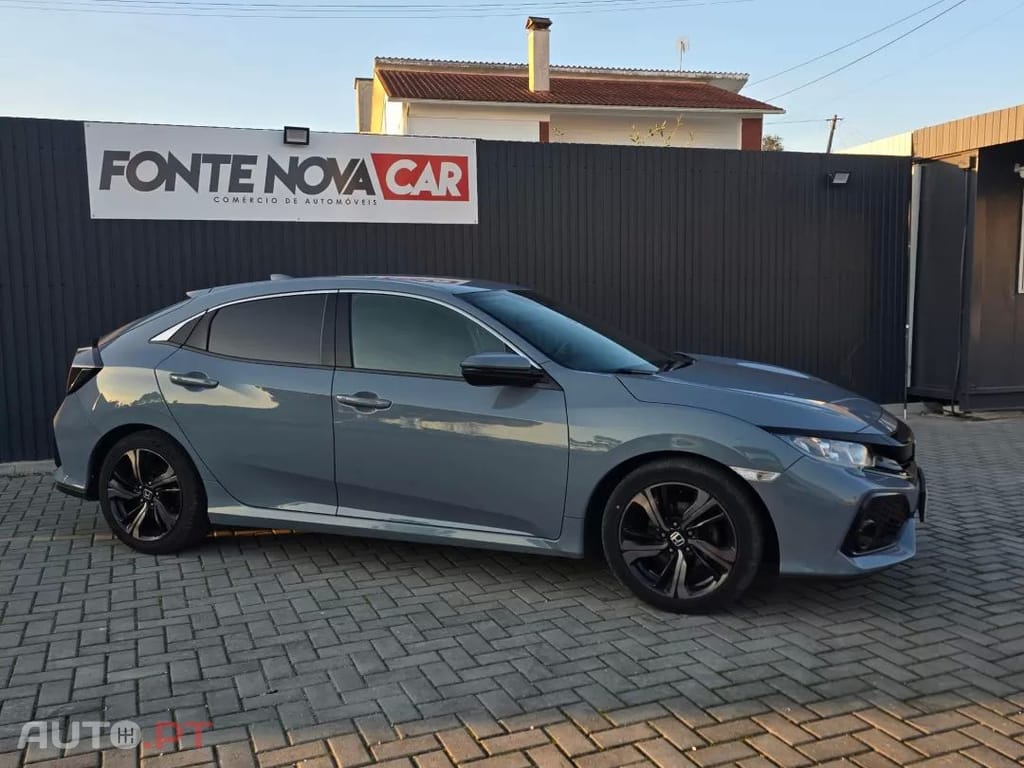 Honda Civic 1.0 i-VTEC Elegance